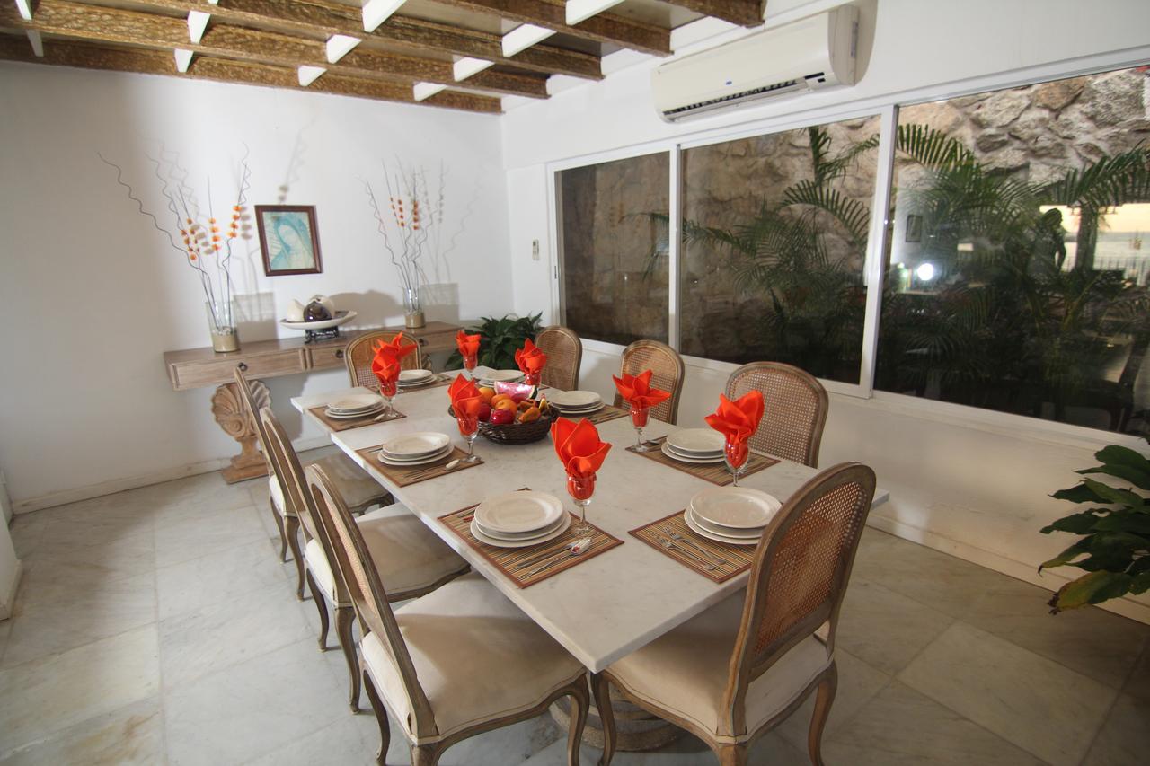 Maravillosa Casa Con 7 Habitaciones, Acceso Directo A Playa Pichilingue, Bahia De Puerto Marques, Zona Diamante